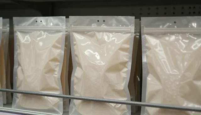 食品级包装袋选型:批量生产中的关键问题分析